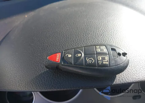 2011 Volkswagen Routan Se from USA, damaged, VIN 2V4RW3DG5BR717538